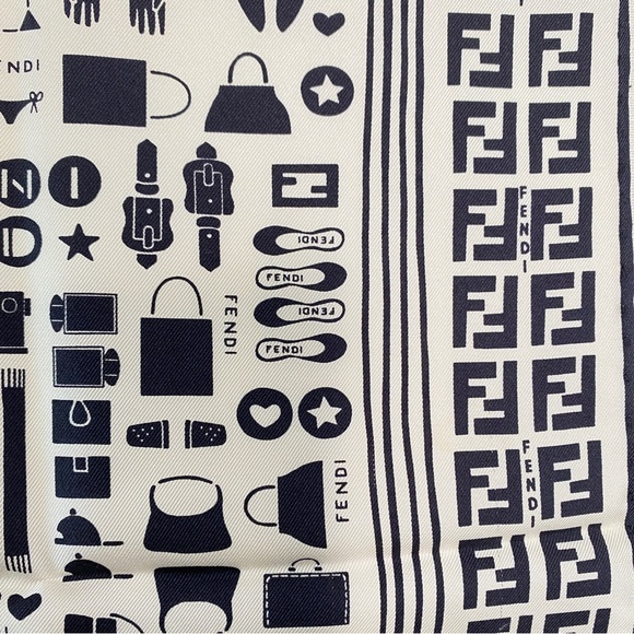 Fendi black white logo print Silk - Picture 3 of 6